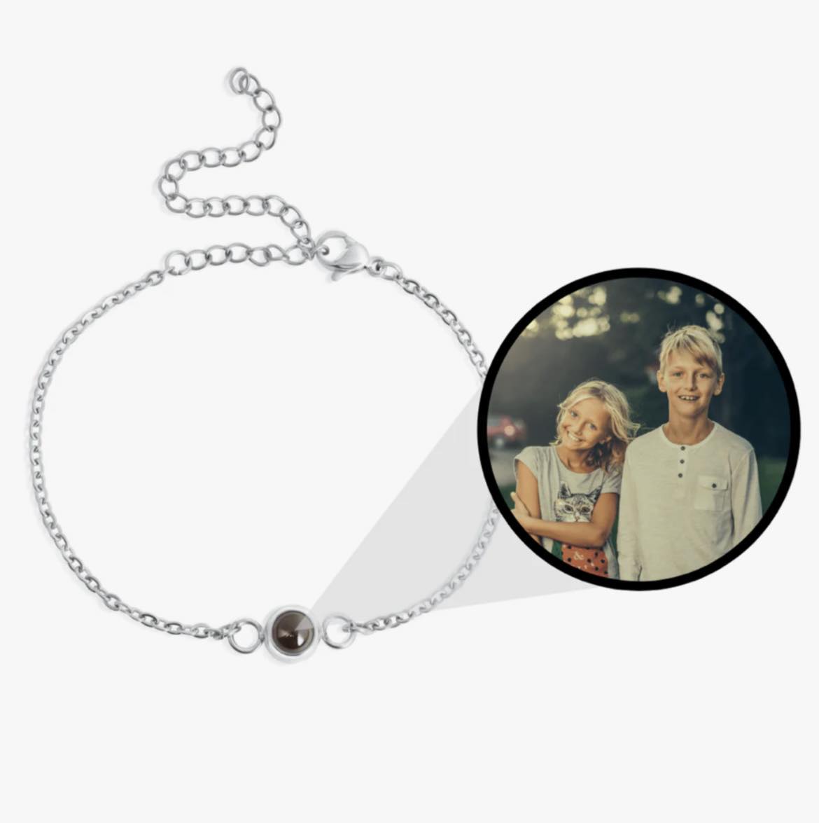 O-Chain Circle Photo Projection Bracelet