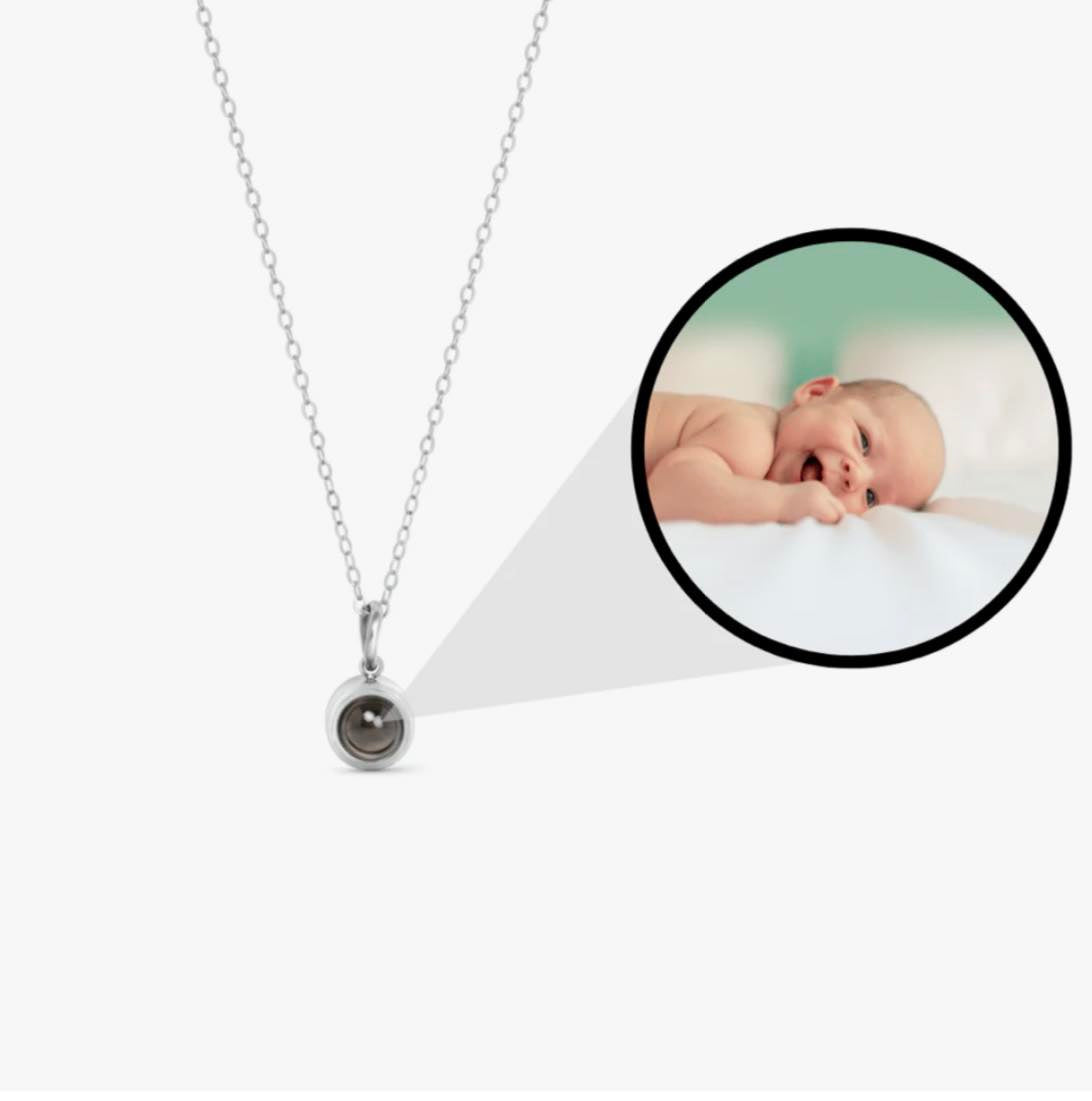 Circle Photo Projection Necklace